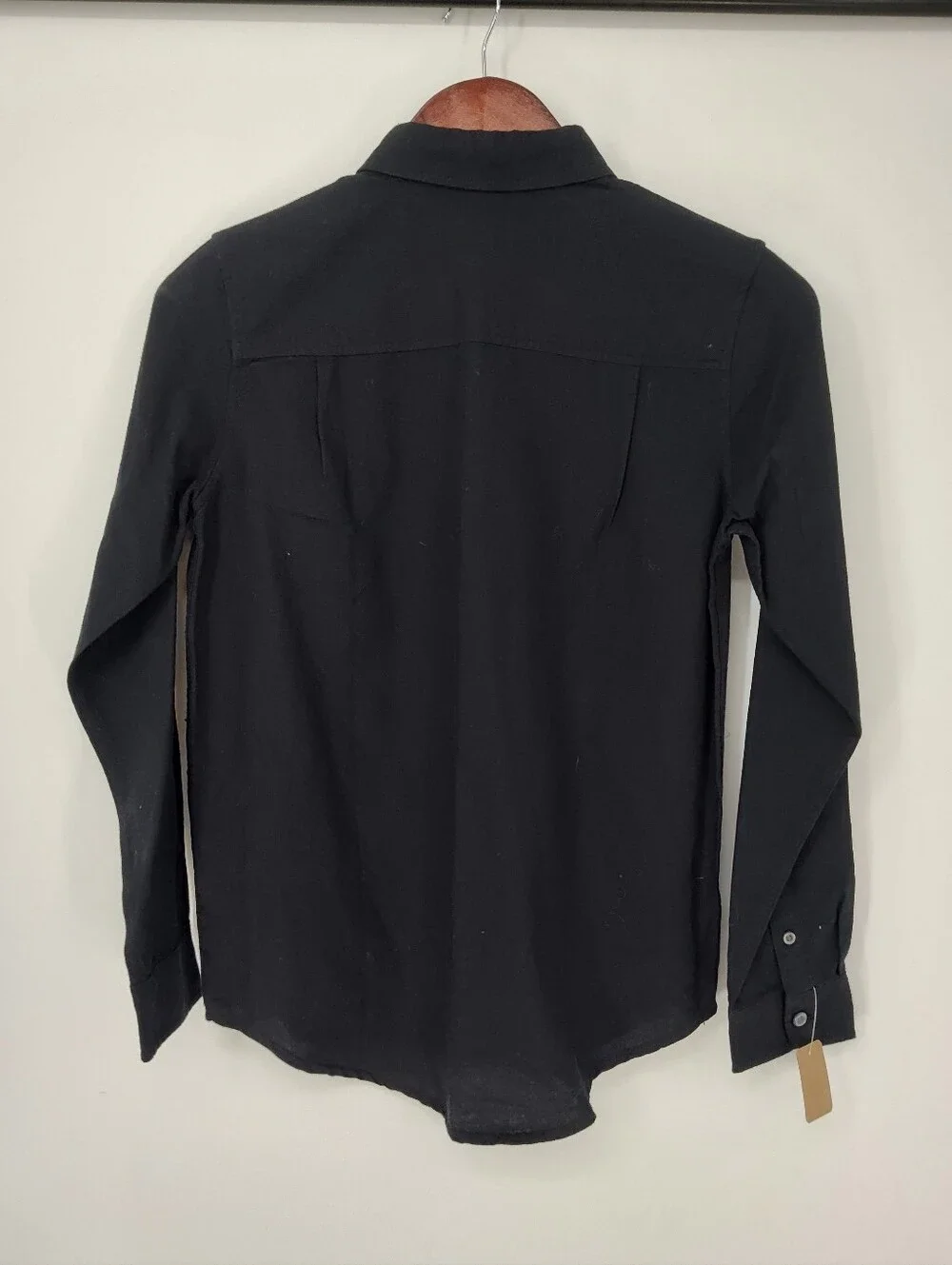 The Children's Place Black Long-Sleeve Button-Down Shirt Boys Size Large, 10/12
